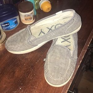 Roxy shoes